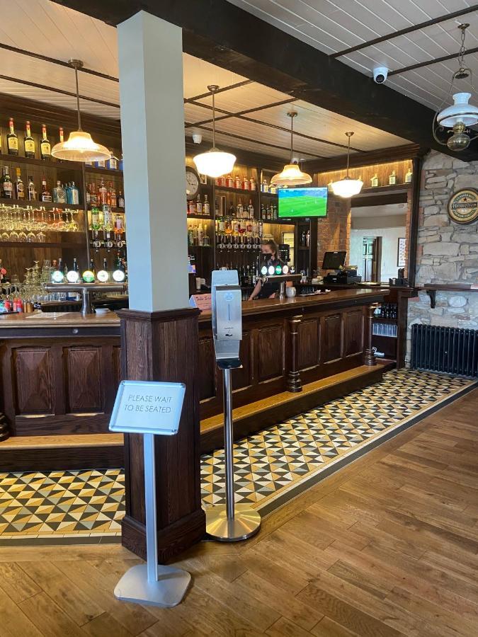 The Copper Still Bar Restaurant & Boutique Rooms Dromod Экстерьер фото