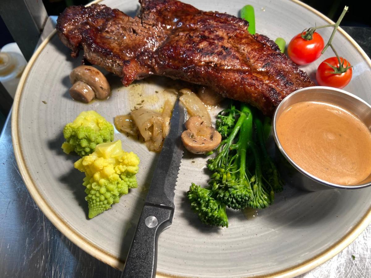 The Copper Still Bar Restaurant & Boutique Rooms Dromod Экстерьер фото